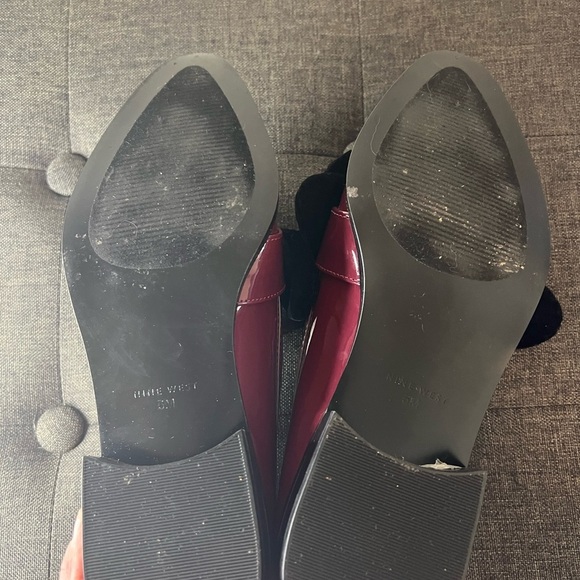 Nine West Women's Glossy Burgundy Flats with Velvet Black Bow - Picture 6 of 7